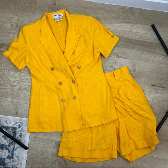Vintage Jackets & Blazers - Vintage tailored short sleeve blazer and shorts set canary yellow s/m
